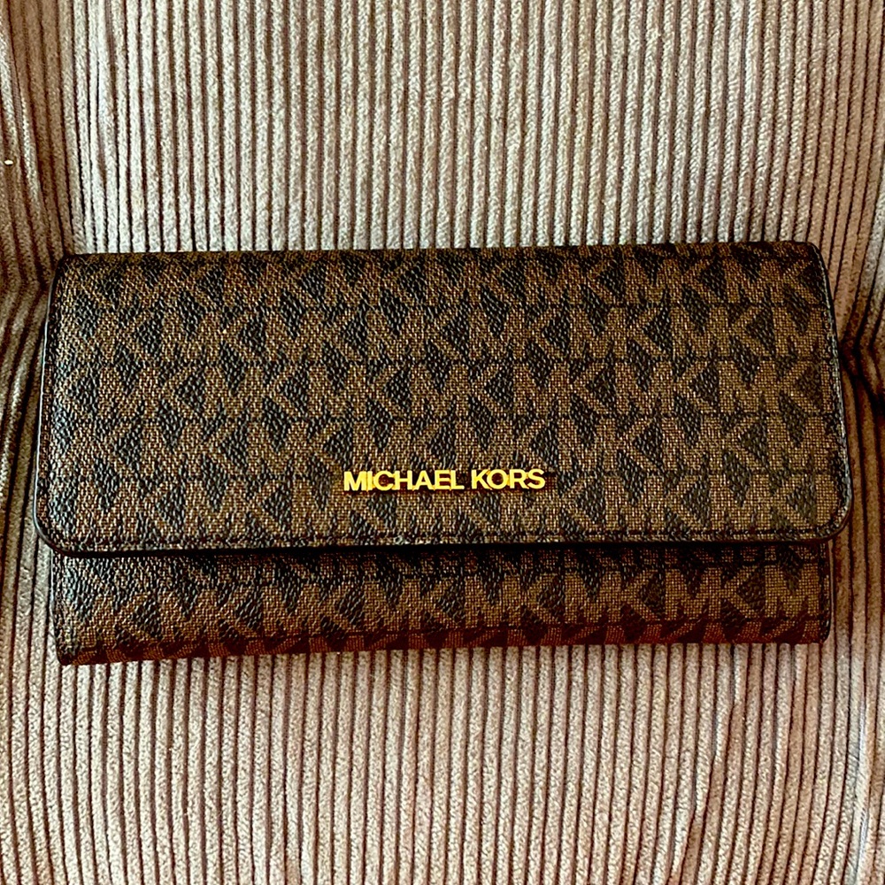 MICHAEL Michael Kors wallet⭐️
